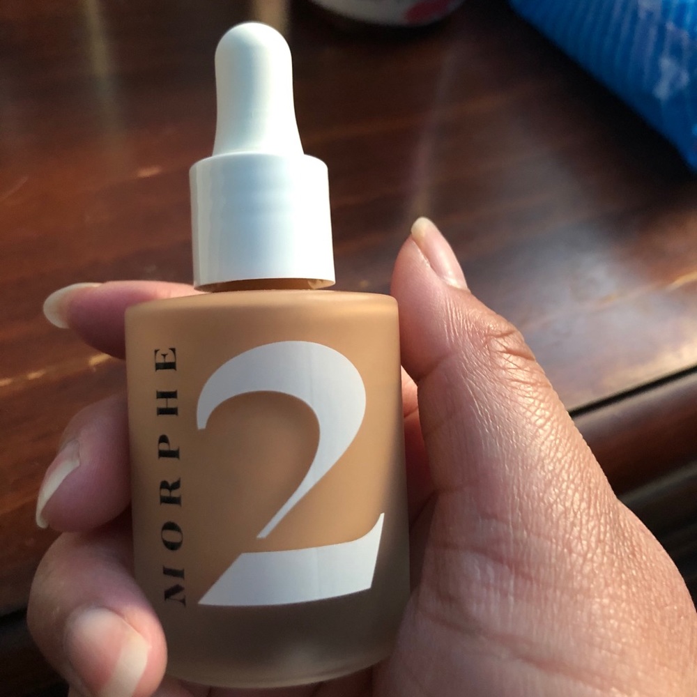 Morphe 2 hint hint skin tint
